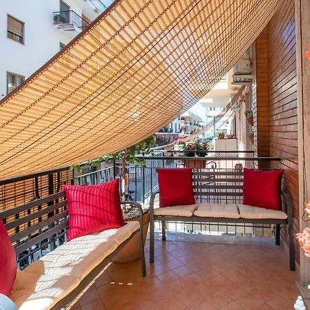 Apartment Bud Holiday home *